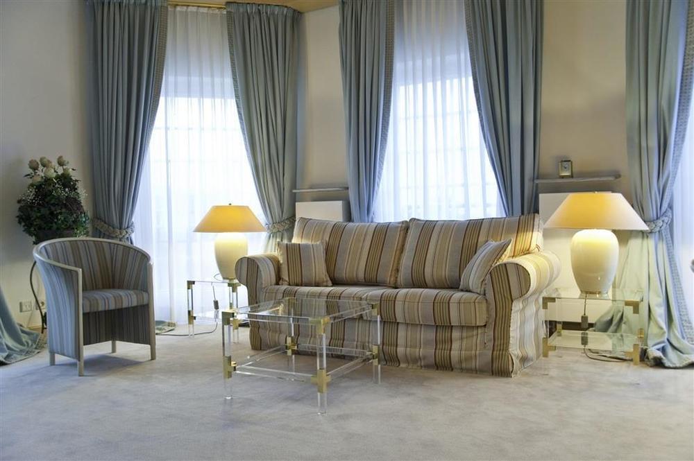 Hofgut Georgenthal Hotel Hohenstein Room photo